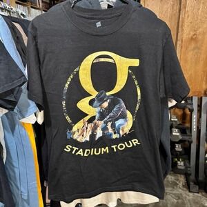 Garth Brooks tour Shirt - size Medium
